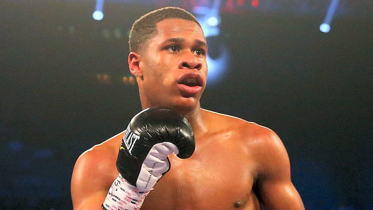 Rivalitas Memanas, Devin Haney Ingin Rematch dengan Garcia