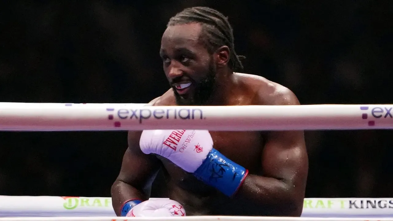 Terence Crawford Menyesal Tak Pernah Duel Lawan Pacquiao