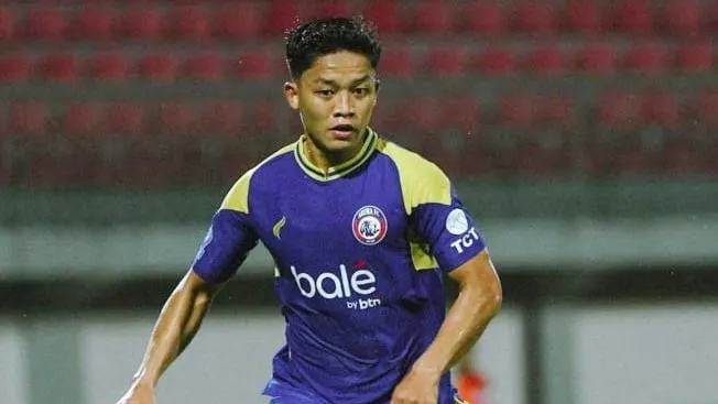 Arema FC Andalkan Mental Kolektif, Rio Fahmi Pastikan Tim Siap Mengejar Kebangkitan - sumber: (ileagueid)