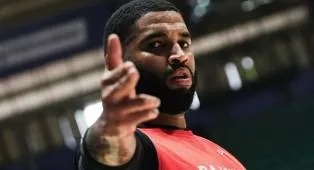 Brandone Francis Punya Kenangan Manis di Kandang Satria Muda