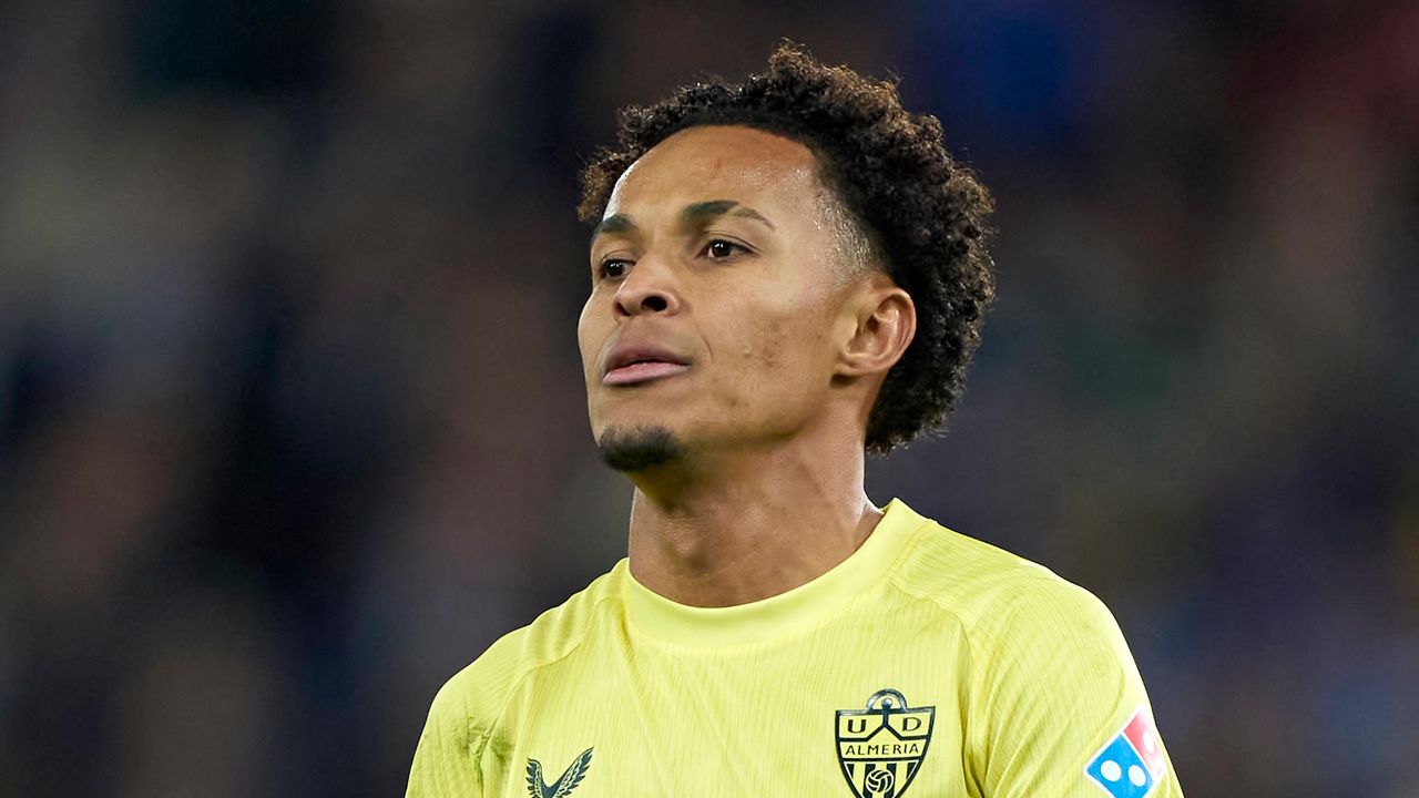 Flamengo Desak Almeria Bayar Tunggakan Transfer Lazaro