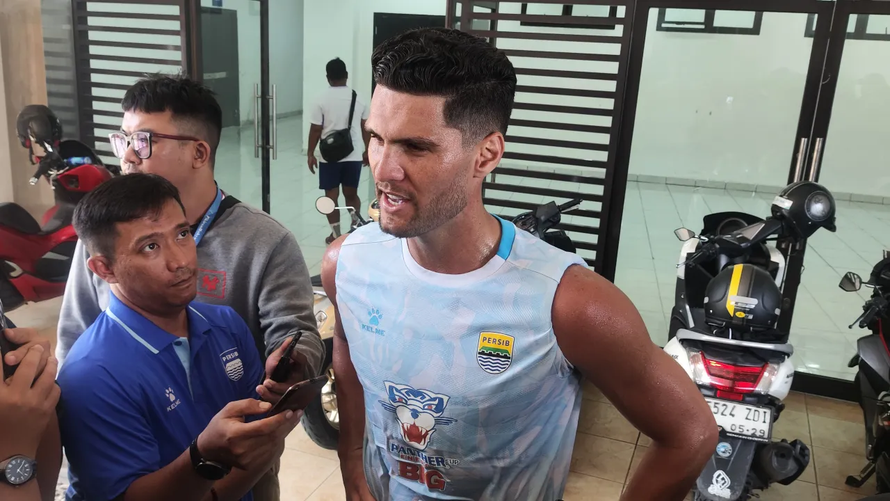 Julio Cesar Blak-Blakan Bongkar Kiat Pertahanan Solid Persib