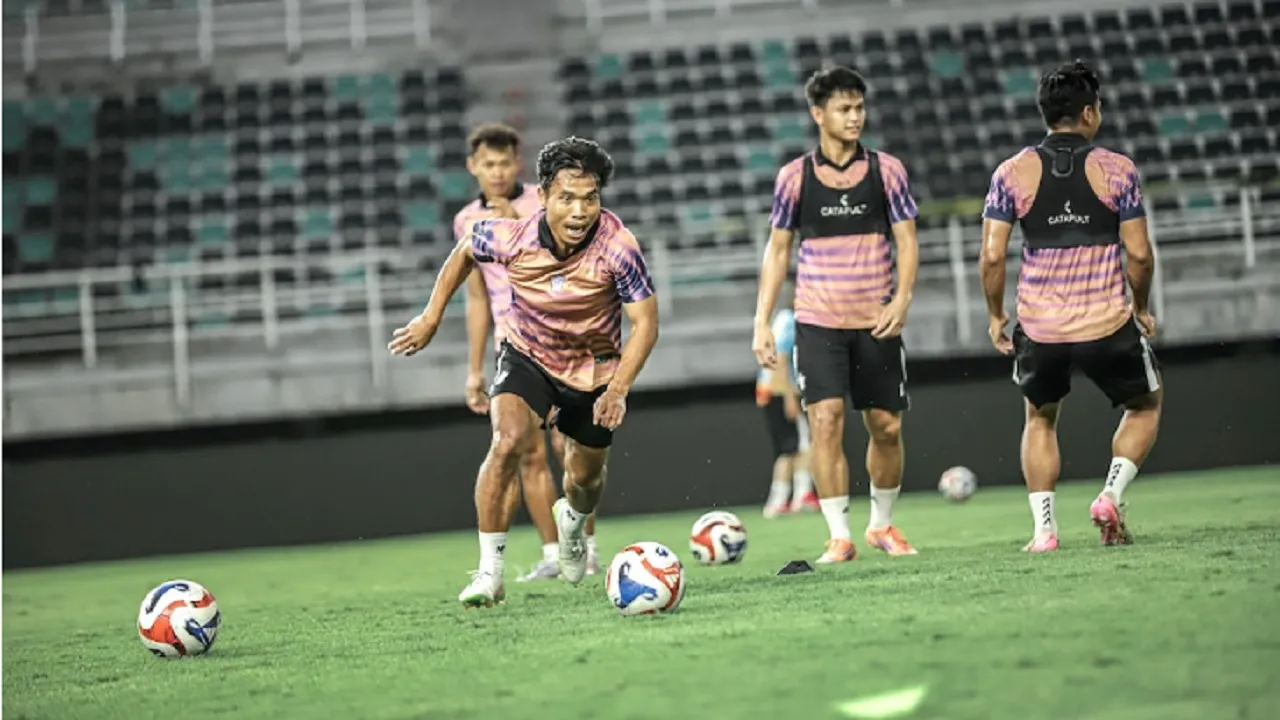 Persita Tangerang Tak Gentar Tantang Persebaya Surabaya Di GBT