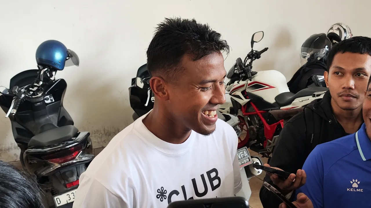 Kiper Persib, Teja Paku Alam