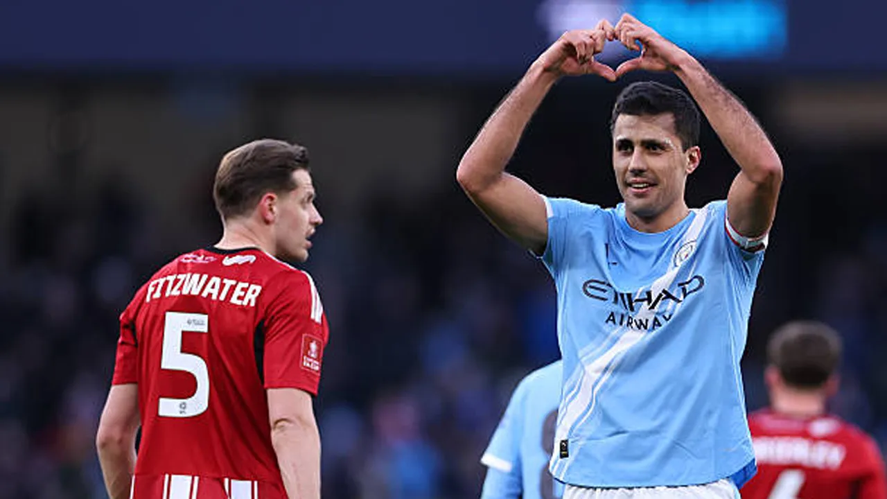Tepis Minat Madrid, Rodri Dapat Kontrak 'Fantastis' dari Manchester City