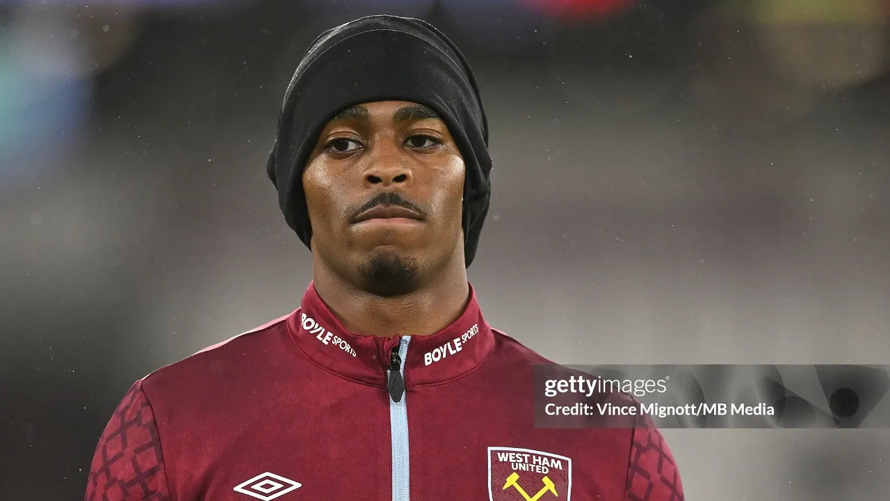 Crysencio Summerville Diperebutkan Tiga Klub Premier League