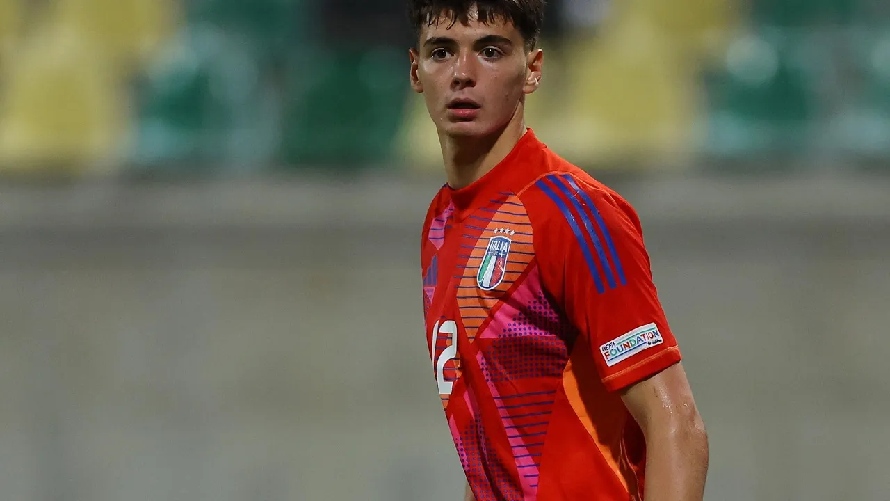 Kiper Muda Alessandro Longoni Kini Jadi Incaran Raksasa Premier League