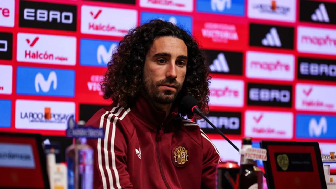 Marc Cucurella Diberikan Peringatan Usai Komentar Mengenai Barcelona