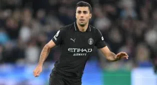 Pep Guardiola Tak Akan Halangi Rodri Jika Ingin Gabung Real Madrid