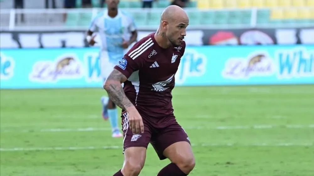 PSM Andalkan Korsistensi Tim, Savio Roberto Siap Hadapi Persis Solo - sumber: (ileagueid)