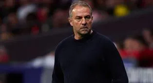 Hansi Flick Bahas Masa Depan Dua Pemain ini Usai Kemenangan Barcelona