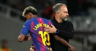 Hansi Flick Tidak Tahu Apa Penyebab Kemarahan Lamine Yamal