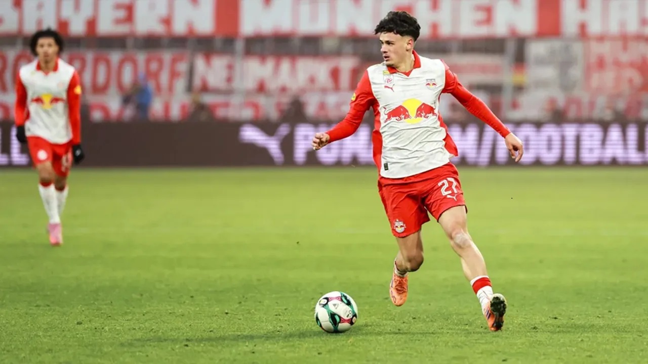 Meski Cukup Rumit, AC Milan Tolak Menyerah Kejar Kerim Alajbegovic