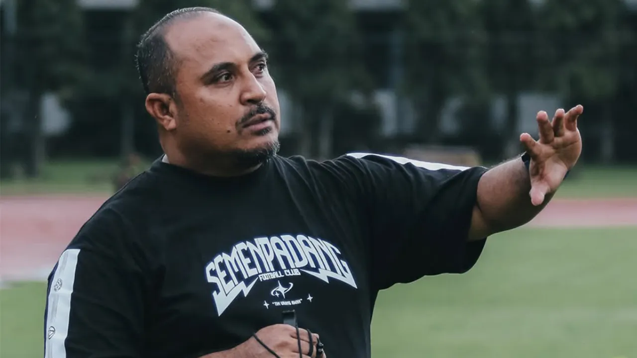 Misi Keluar Zona Merah, Semen Padang Bertekad Atasi Persib