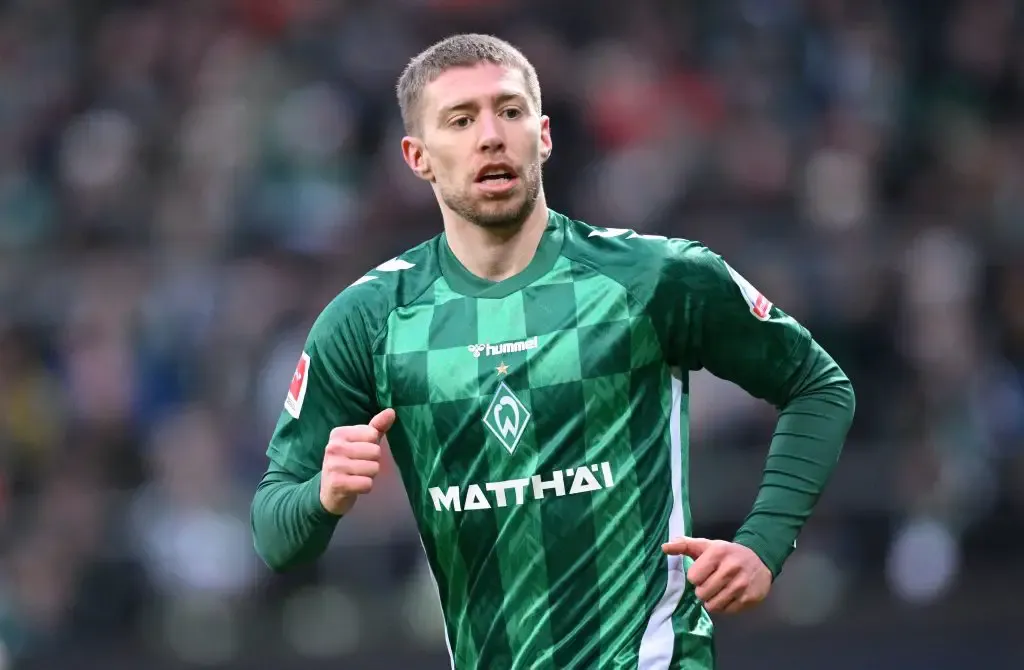 Mitchell Weiser Kritik Arah Baru Werder Bremen - sumber: (getfootballnewsgermany)