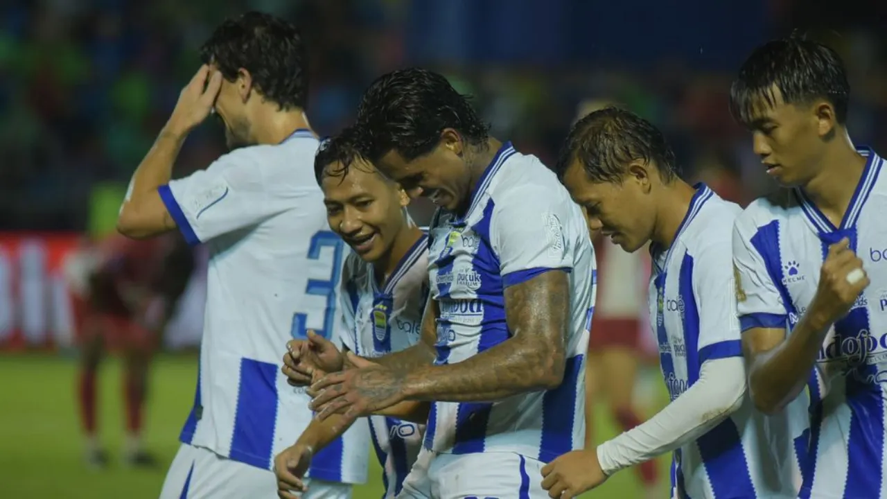 Striker Persib, Ramon Tanque