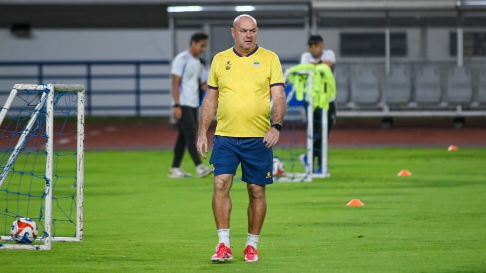 Persib Tetap Waspada Jelang Laga Kontra Semen Padang