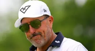 Phil Mickelson Absen dari Turnamen Masters 2026 karena Masalah Keluarga