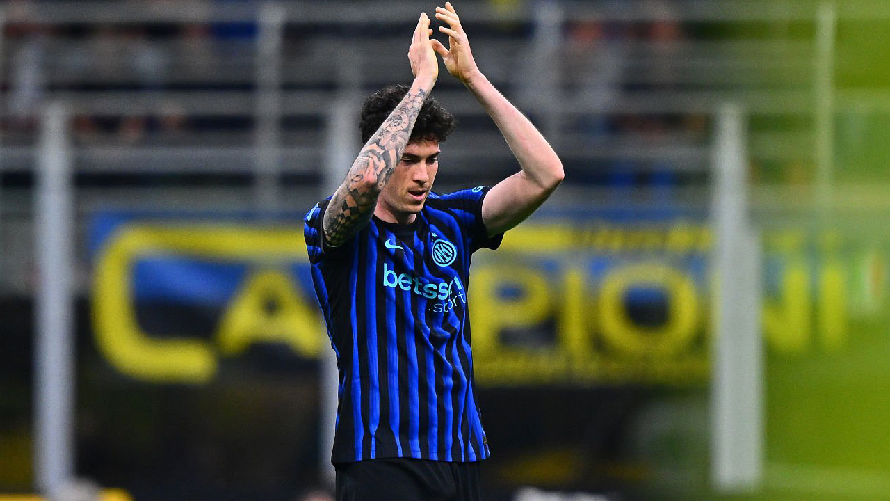 Alessandro Bastoni Siap Wujudkan Transfer Impiannya ke Barcelona