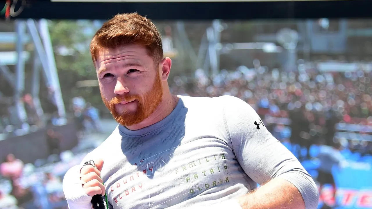 Crawford Jagokan Canelo Alvarez Juara Dunia Lagi di Kelas 168 Lbs