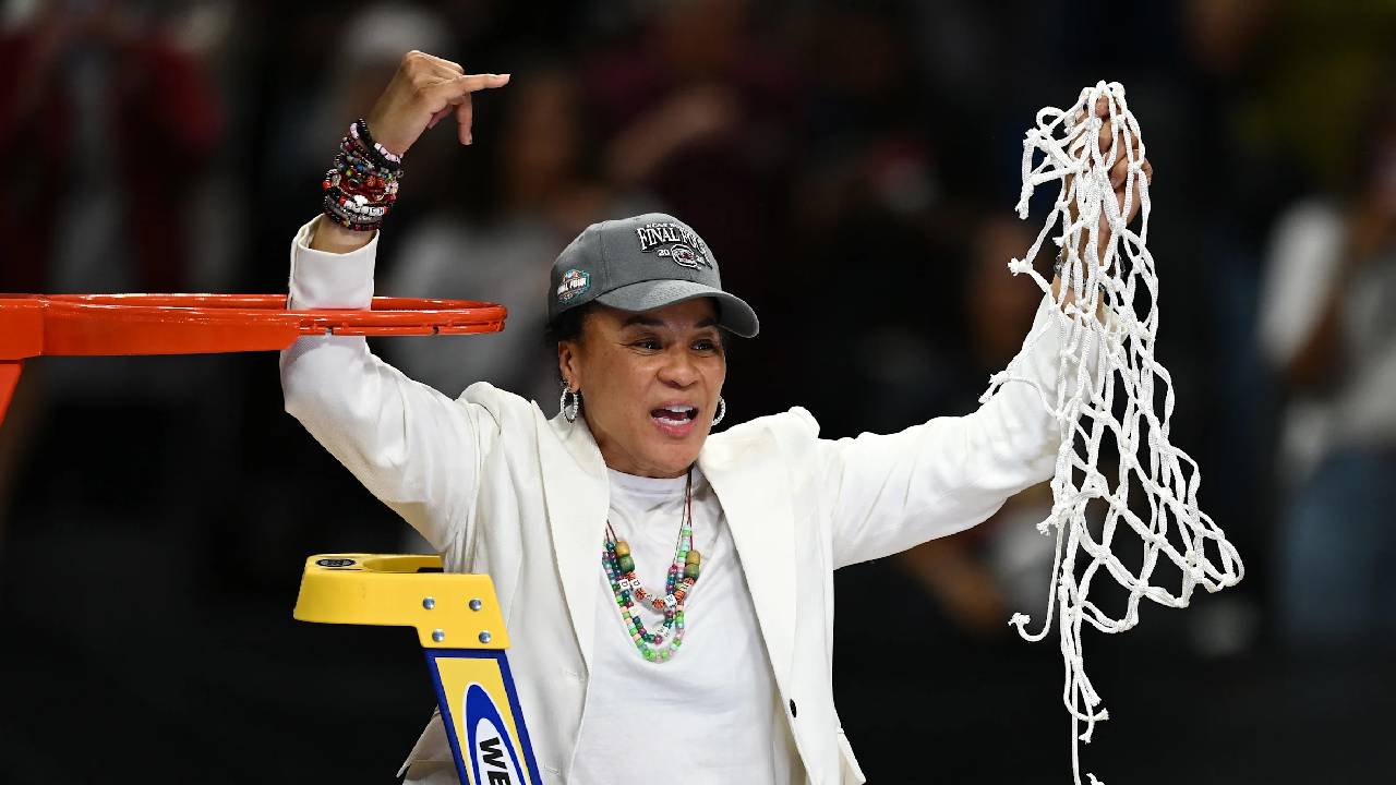 Dawn Staley Incar Gelar Keempat NCAA Bersama South Carolina Gamecocks