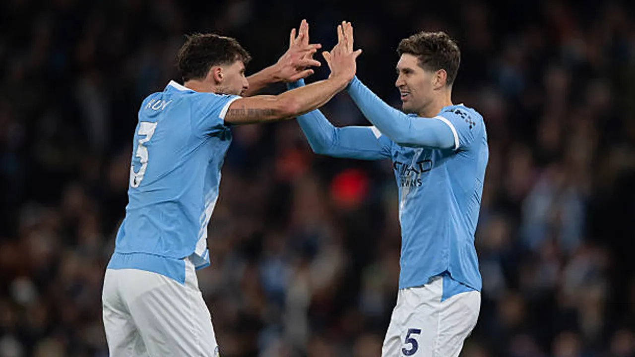 Manchester City Segera Diperkuat Ruben Dias dan John Stones