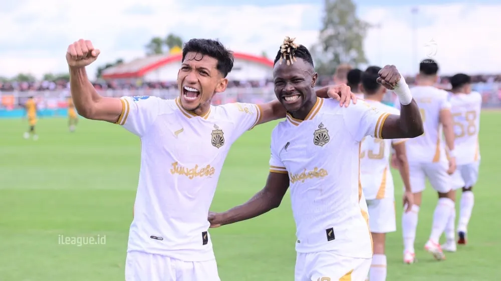 Sidibe Apresiasi Kemenangan Tim Atas Persija - sumber: (ileagueid)