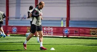 Belum Ambil Keputusan, Vincent Kompany Tunggu Kondisi Harry Kane