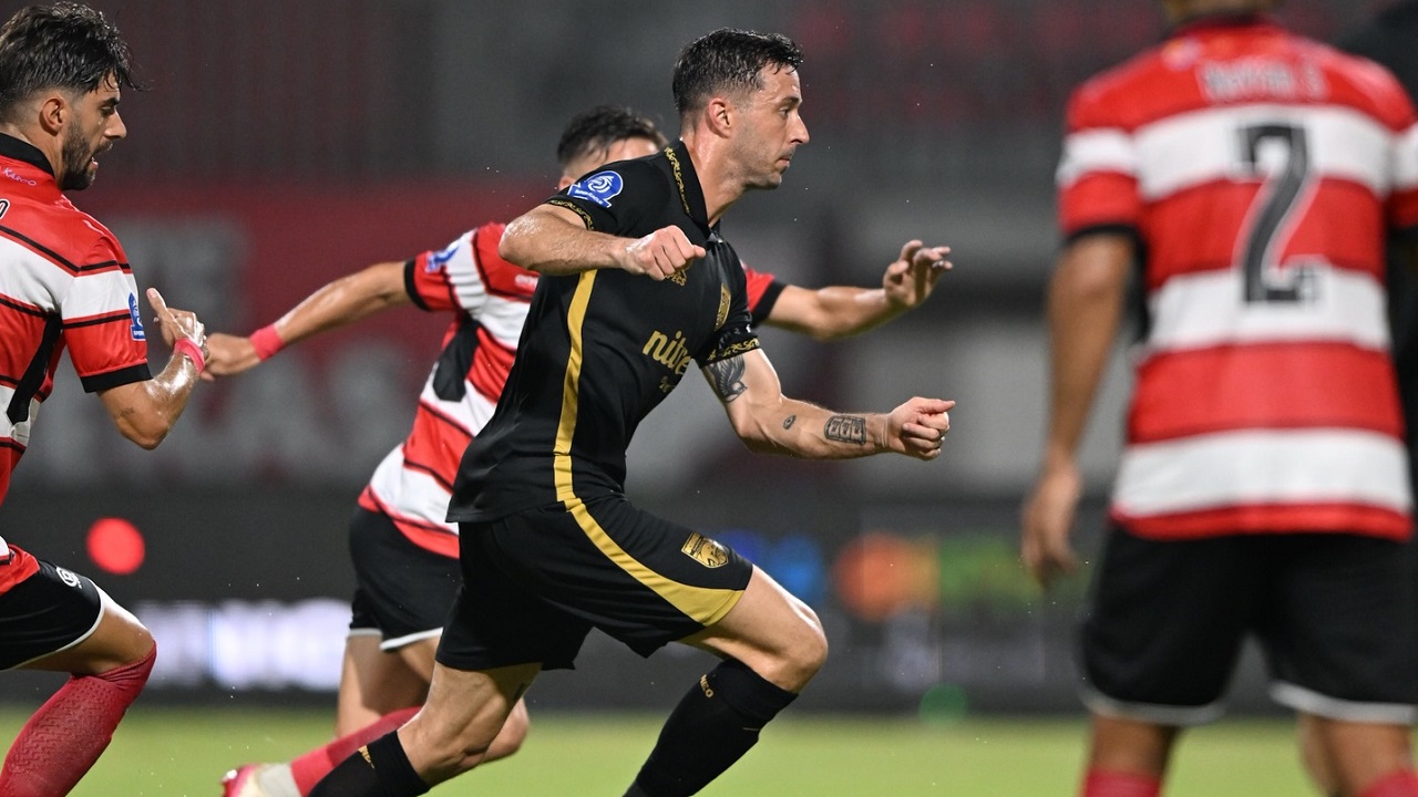 Borneo FC Menang Atas Madura United Berkat Efektivitas Counter Attack