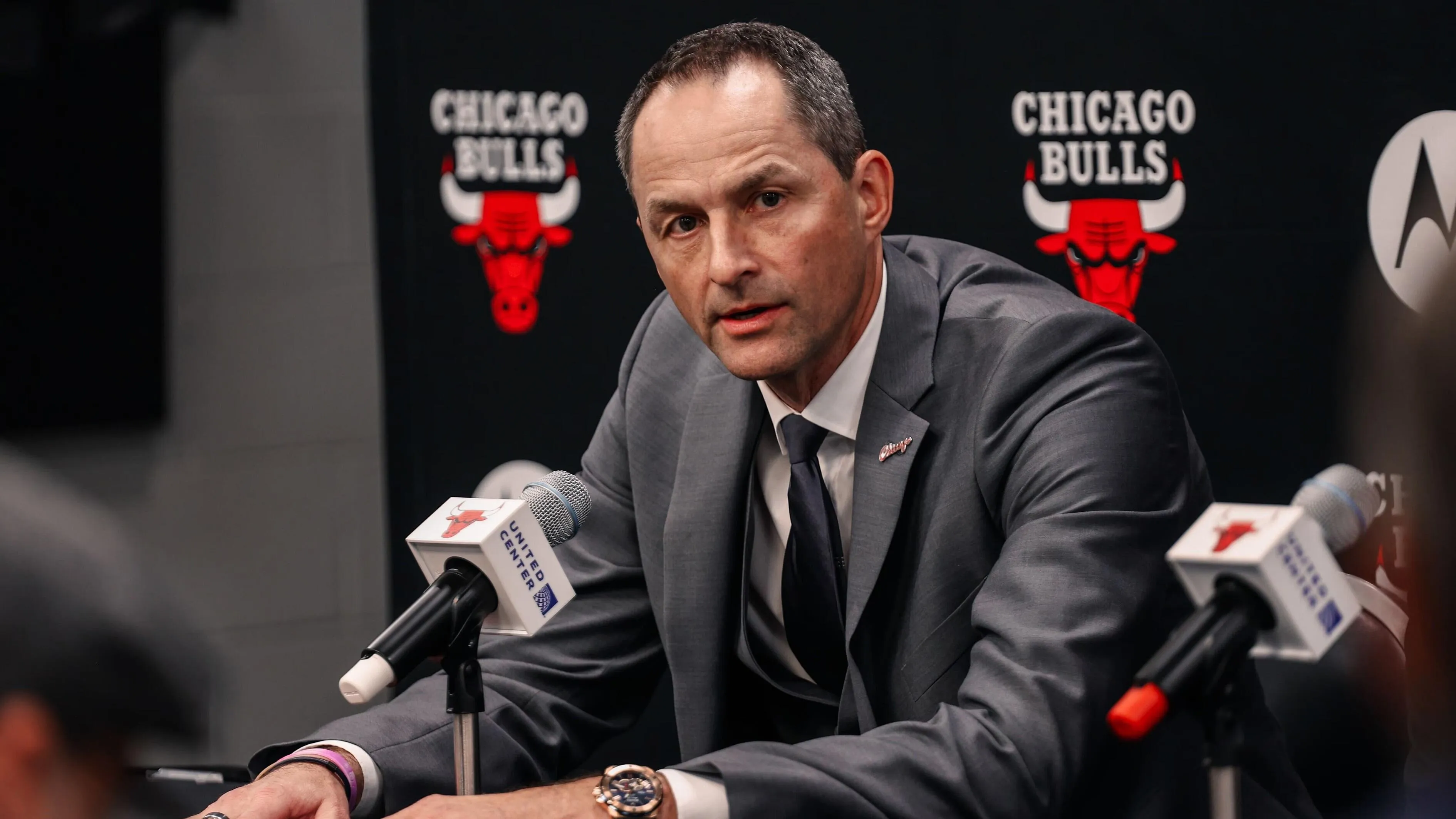 Bulls Berhentikan Karnisovas dan Eversley dari Jabatan