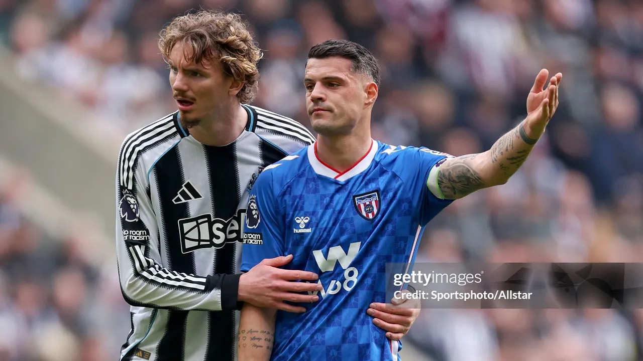 Eddie Howe nilai Nick Woltemade berkembang di peran baru