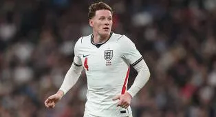 Elliot Anderson Lebih Pilih Manchester City, Klub Rival Harus Gigit Jari