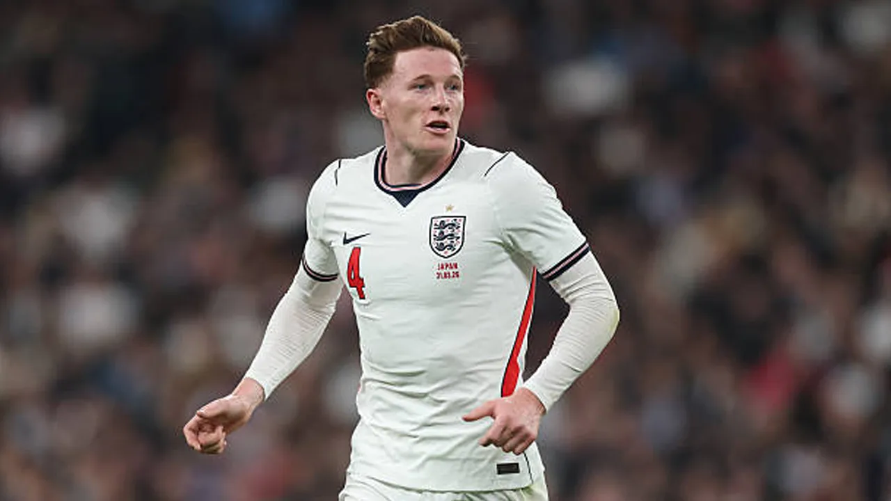 Elliot Anderson Lebih Pilih Manchester City, Klub Rival Harus Gigit Jari