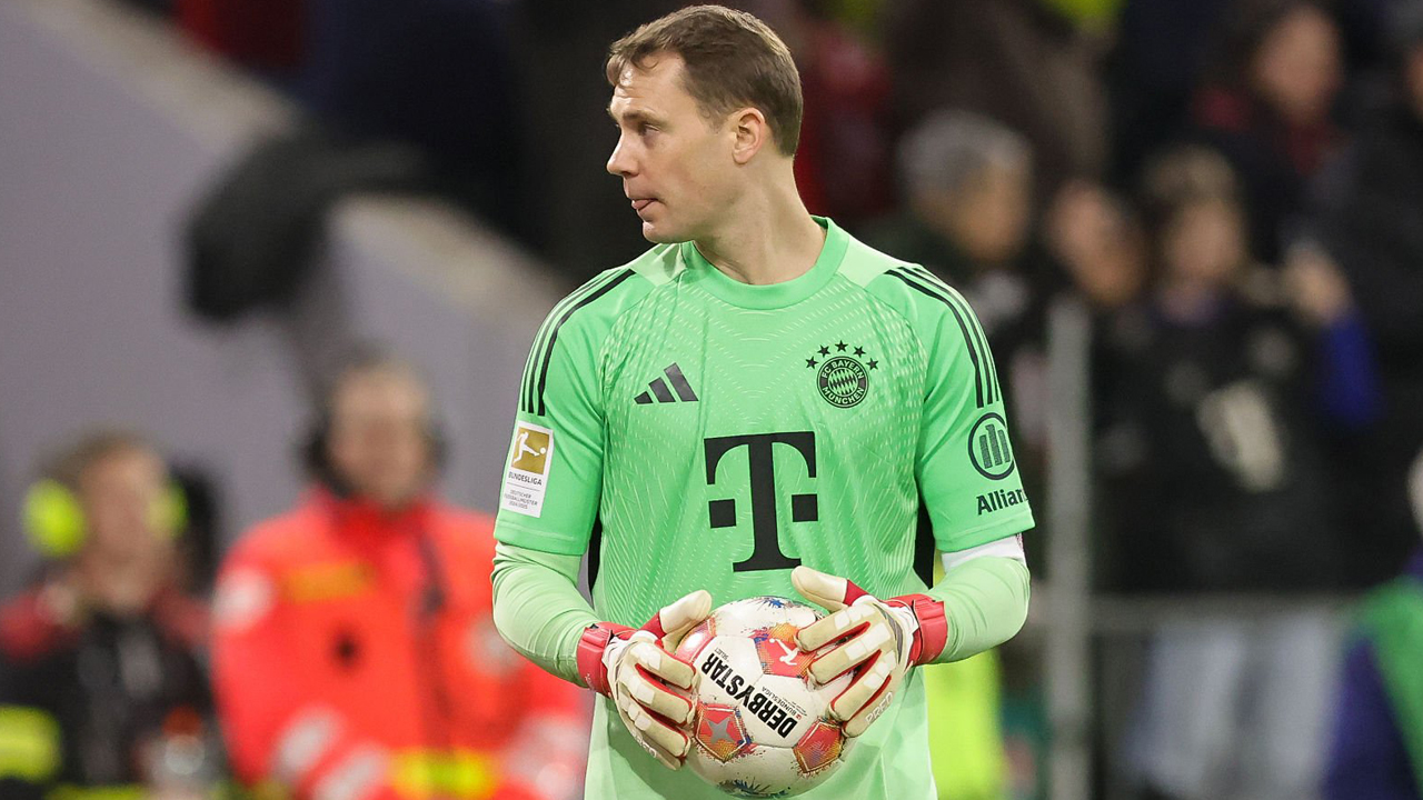 Era Manuel Neuer Segera Berakhir, Bayern Lirik Kobel Sebagai Suksesor