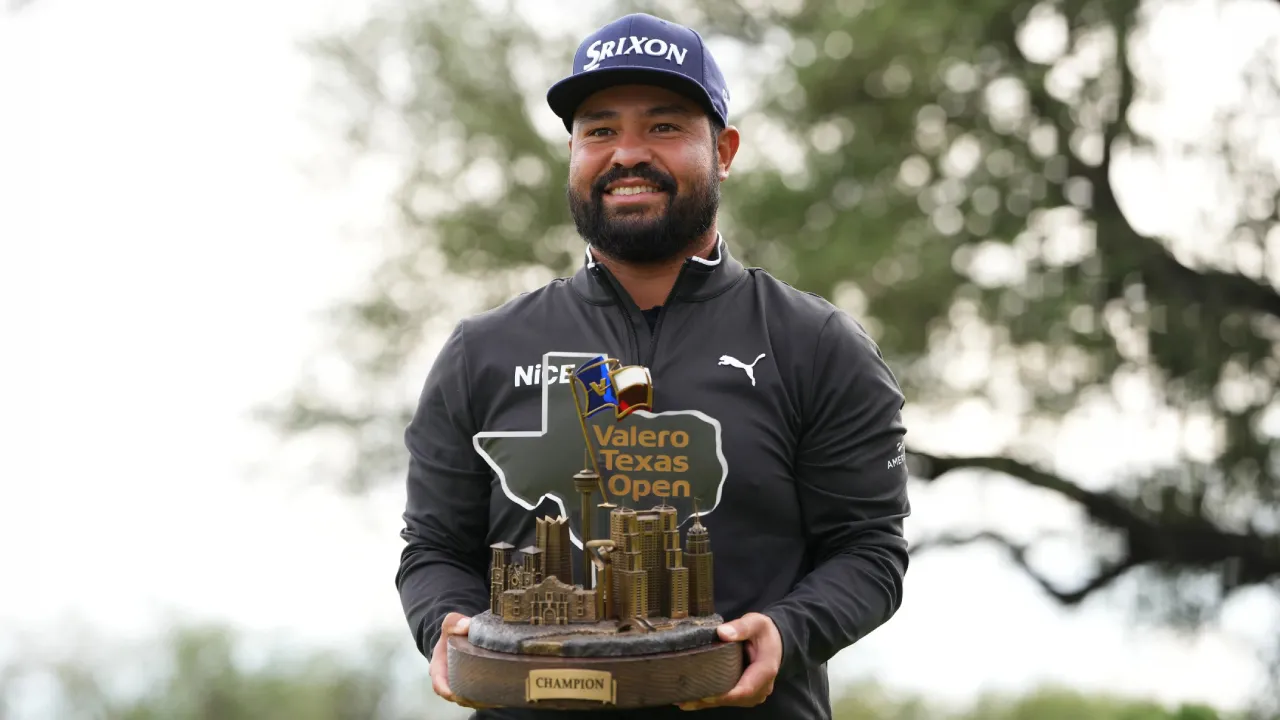 J.J. Spaun Unggul Tipis untuk Menangi Valero Texas Open di TPC San Antonio