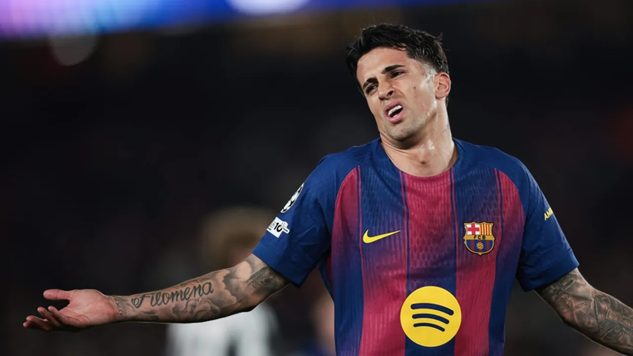 Joao Cancelo Tolak Bahas Mengenai Masa Depan di Barcelona