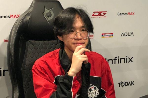 Marcel Bahas Debut di MPL ID S17 dan Rivalitas dengan YE3