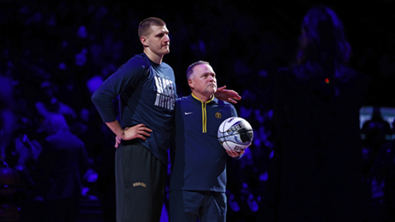 Nikola Jokic Bahagia Michael Malone Akan Melatih UNC