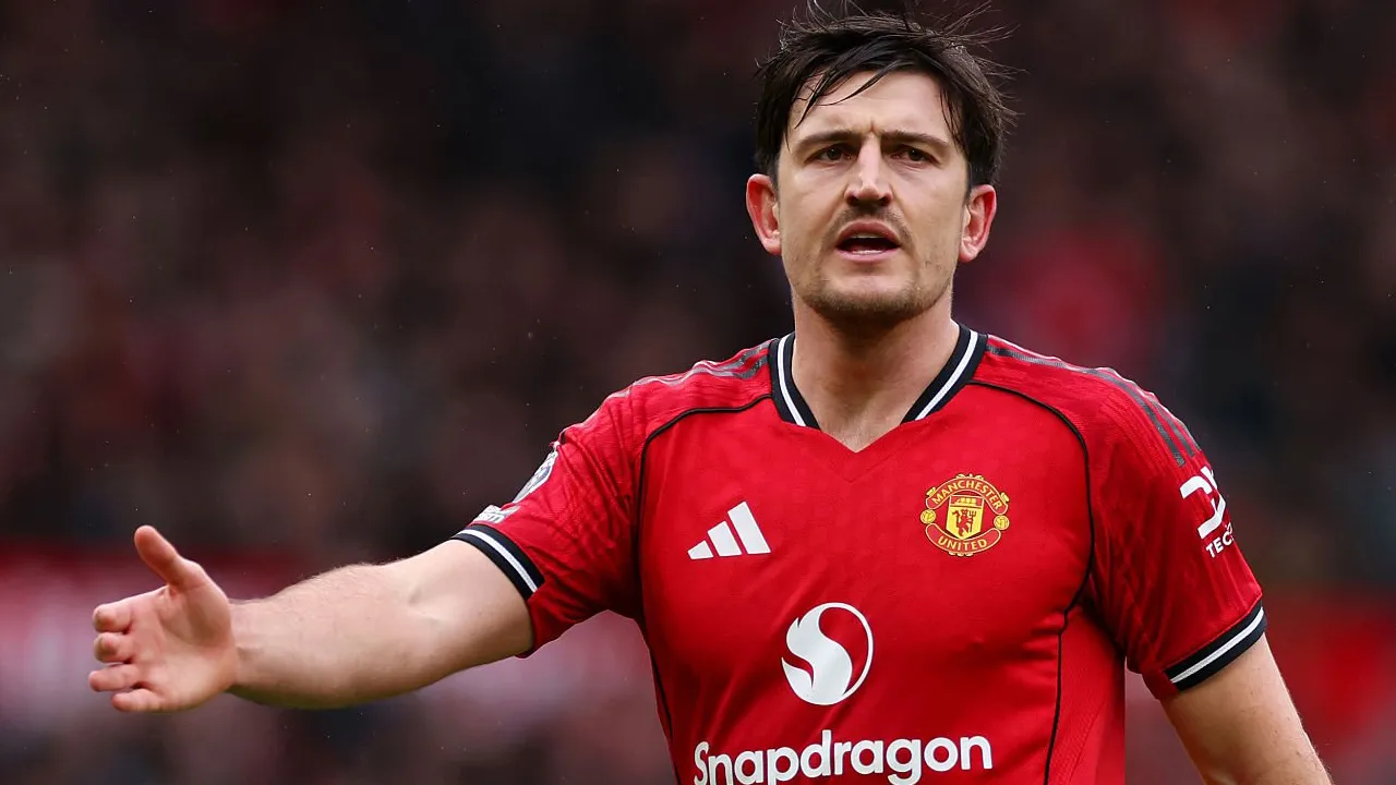 Resmi! Harry Maguire Teken Kontrak Baru di Manchester United