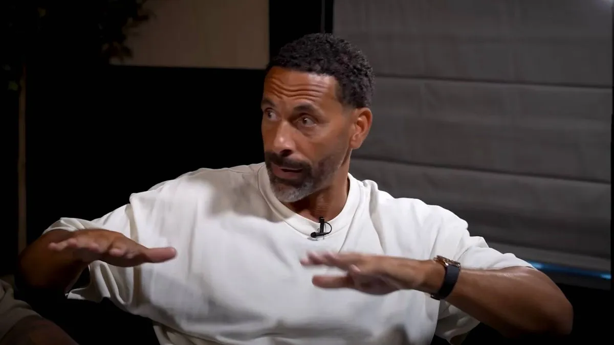 Rio Ferdinand: Bournemouth Bisa Ganggu Arsenal di Liga Inggris - sumber: (footballlondon)