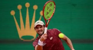 Valentin Vacherot Jatuh Bangun Demi Lewati Rintangan Pertama Di Monte Carlo