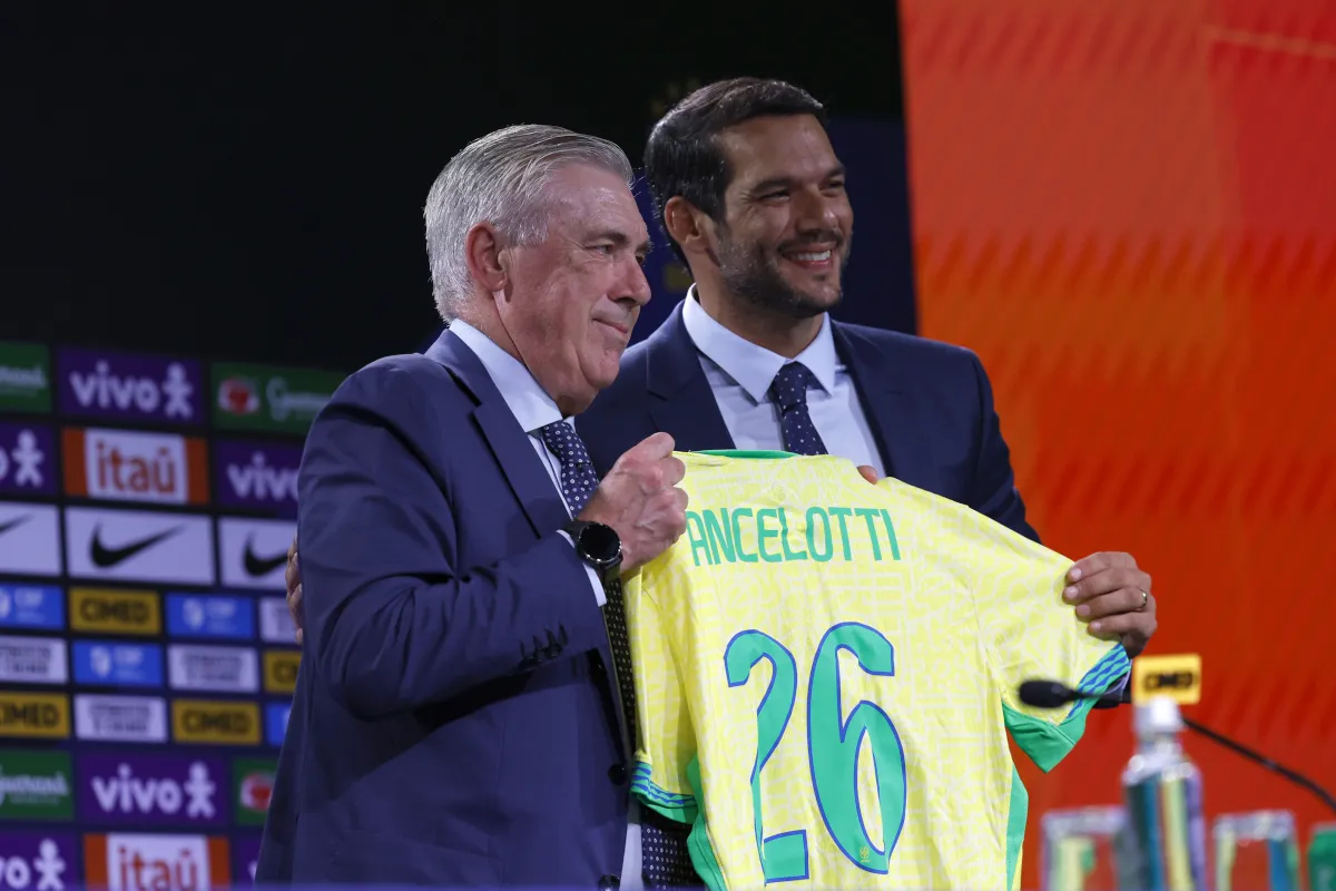 Carlo Ancelotti Dipastikan Bertahan di Brasil hingga 2030, Gagal ke Italia - sumber: (footballitalia)