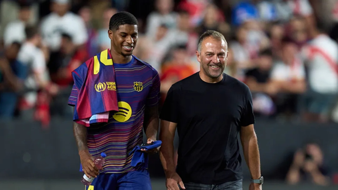 Hansi Flick Anggap Rashford Bagian Penting Barcelona