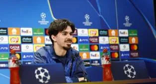 Jelang PSG vs Liverpool, Vitinha Pastikan Timnya Siap 100%