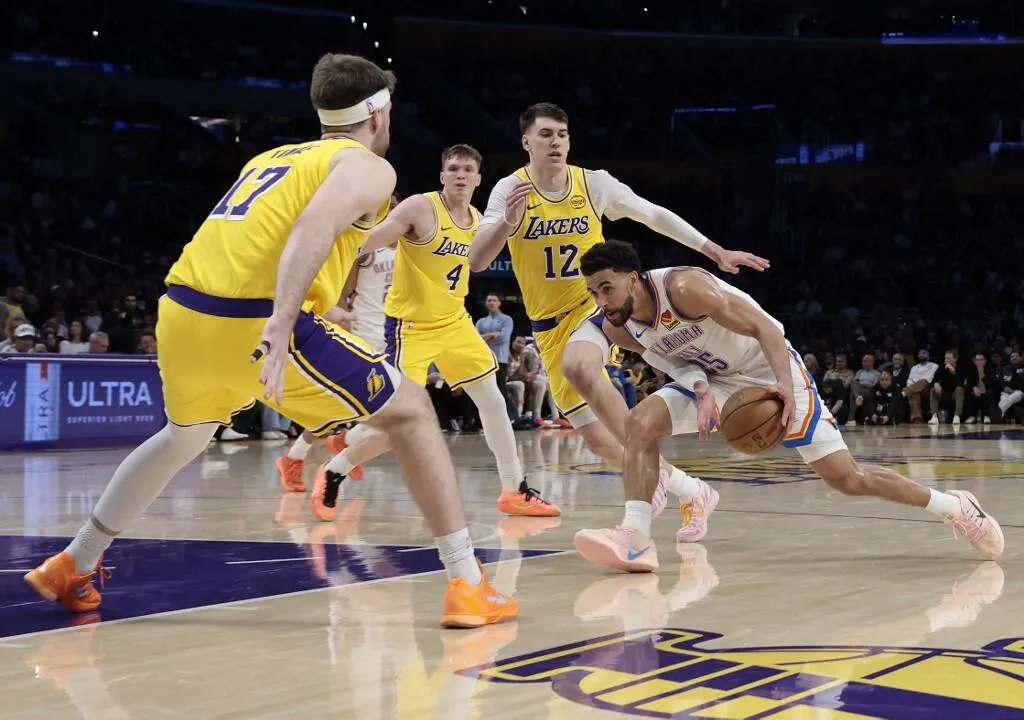 Lakers Terpuruk ke Peringkat Empat Usai Kekalahan Beruntun - sumber: (mainbasket)