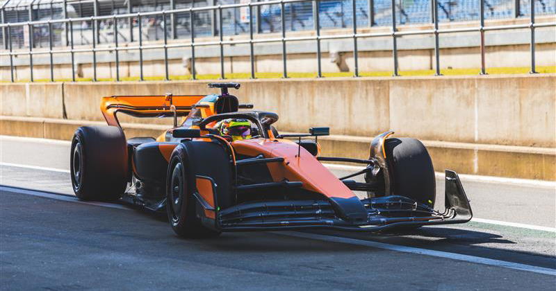 Pembalap Cadangan McLaren Tuntaskan Uji Coba Lanjutan F1