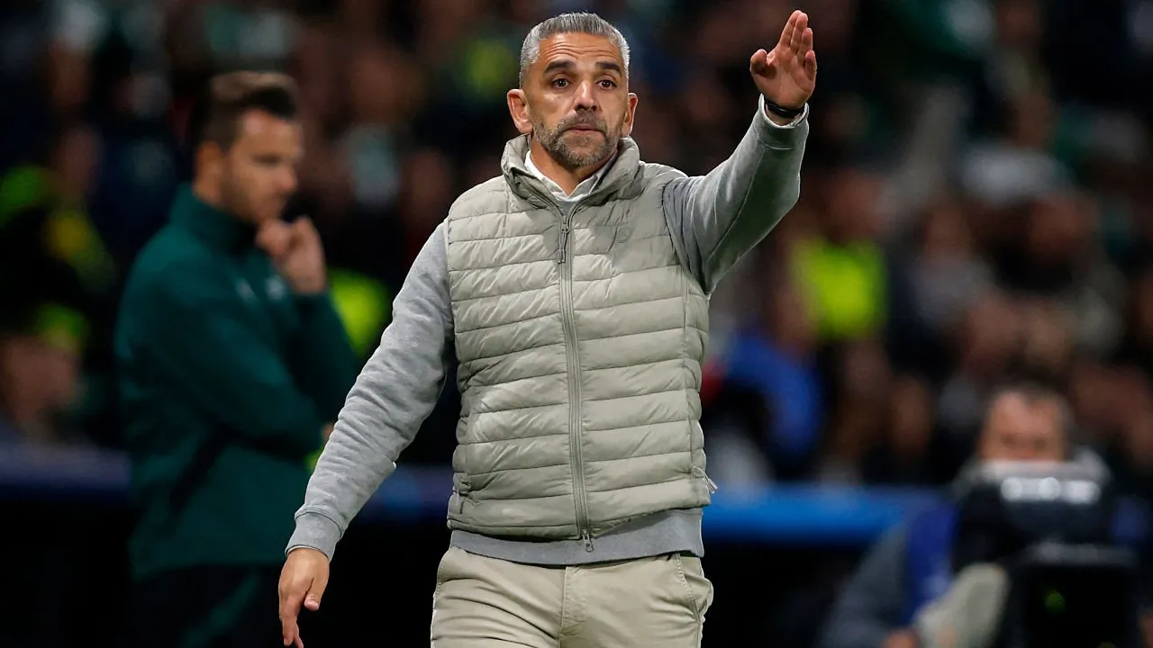 Sporting Kalah Tipis, Rui Borges Tetap Bangga dan Yakin Bisa Balas Arsenal