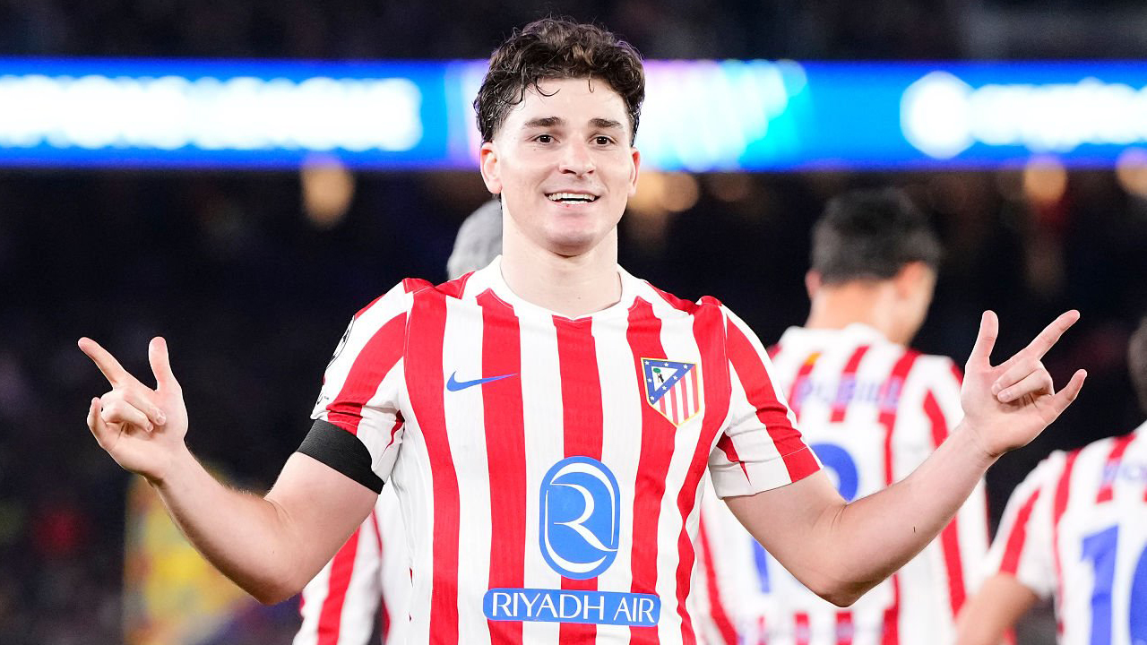 Barcelona Intensifkan Upaya Rekrut Julian Alvarez pada Pekan Depan