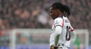 Barcelona Sempat Ditawarkan Merekrut Rafael Leao