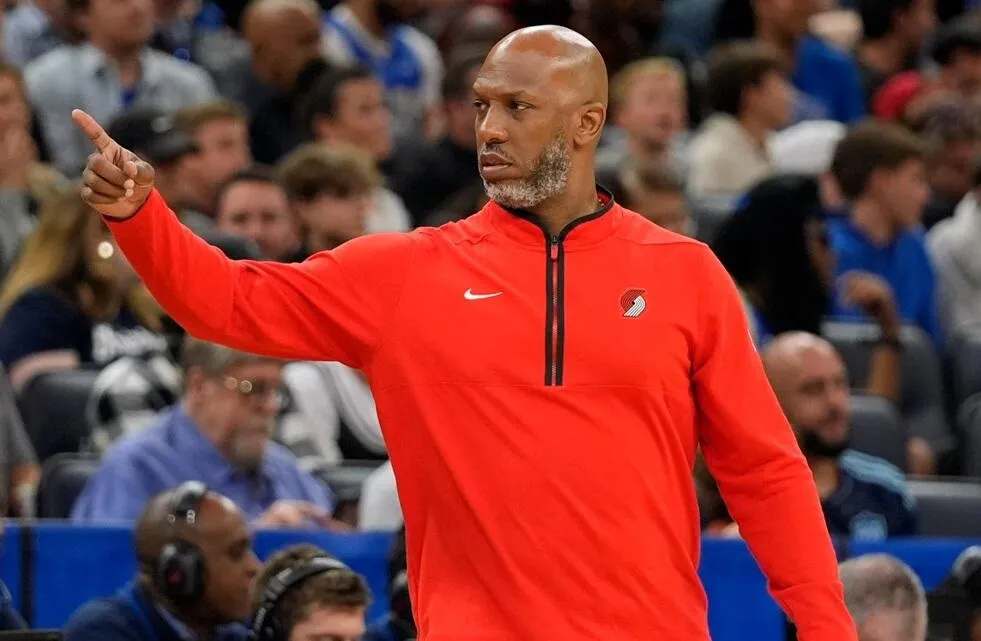 Blazers Pertimbangkan Masa Depan Tanpa Chauncey Billups - sumber: (mainbasket)